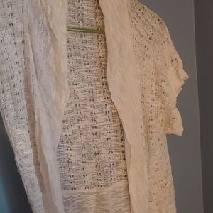White short sleeve shrug/  cardigan
